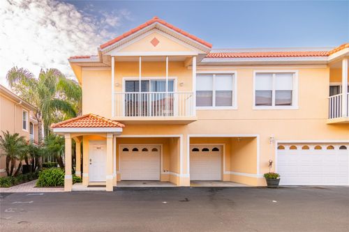 unit-203-21008 Sunpoint Way, LUTZ, FL, 33558-5149 | Card Image