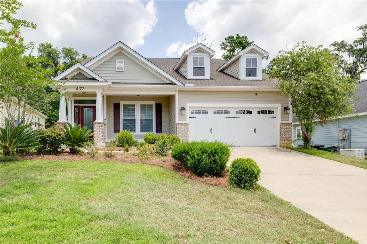 Holly Fern Trce, Tallahassee, FL 32312