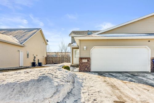 1503 34th Ave S, Moorhead, MN, 56560-6967 | Card Image