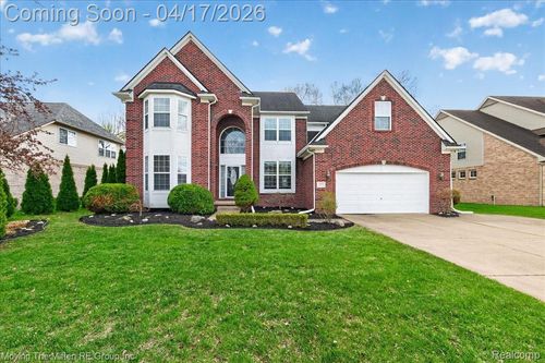 49109 Paloma Dr, Van Buren Twp, MI, 48111-4971 | Card Image