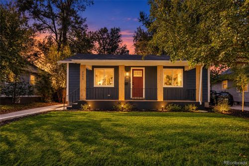 2055 S Williams St, Denver, CO, 80210-3324 | Card Image