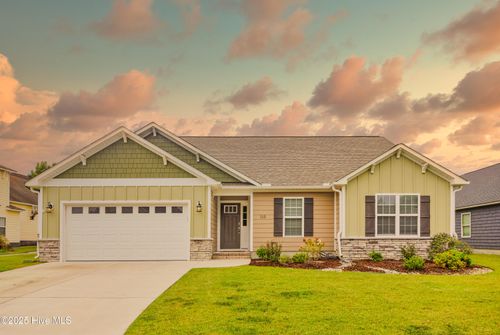 115 Grantham Pl, New Bern, NC, 28560-6846 | Card Image
