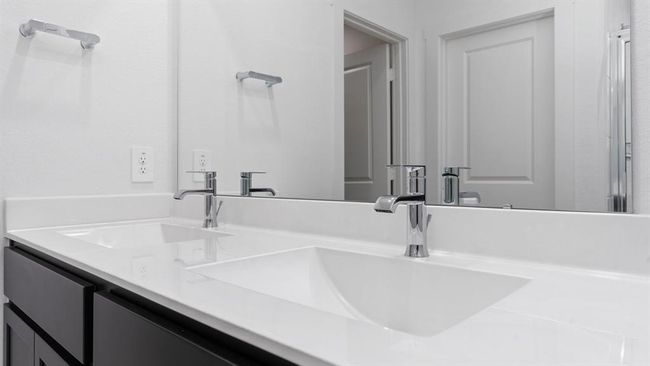 *Images and 3D tour are for illustration only and options may vary from home as built. | Image 31