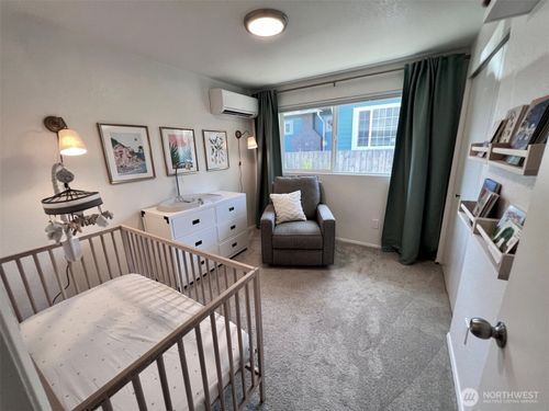 10201 17th Avenue Sw, Seattle, WA, 98146 | Card Image