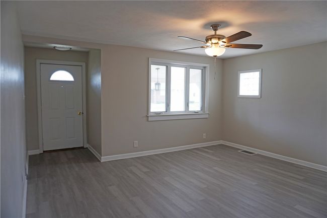 1275 11 Th Ave, House other with 3 bedrooms, 2 bathrooms and null parking in Natrona Heights PA | Image 7