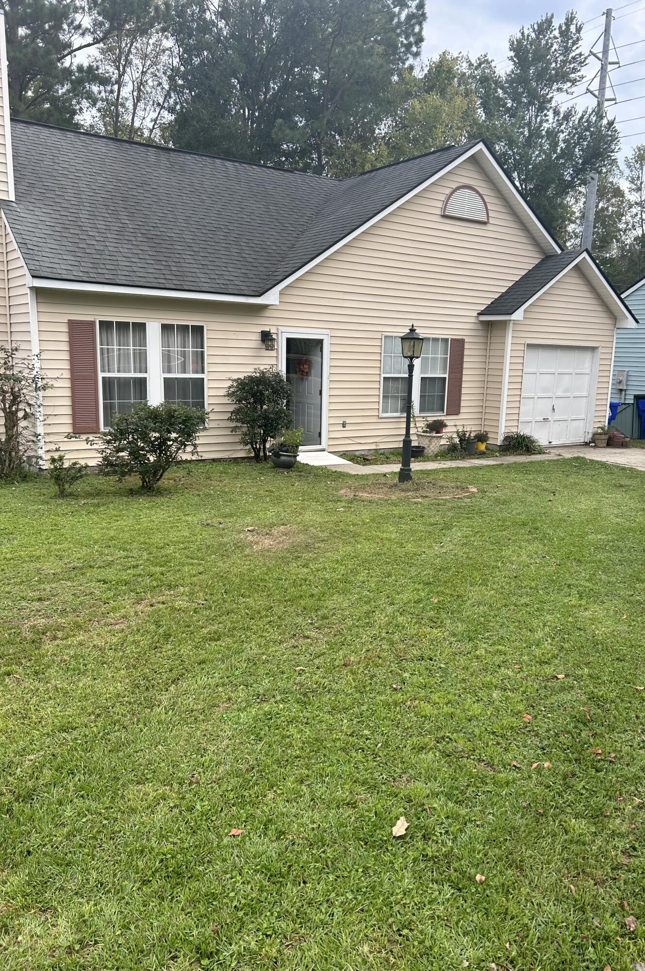Lake Myrtle Dr, Charleston, SC 29414