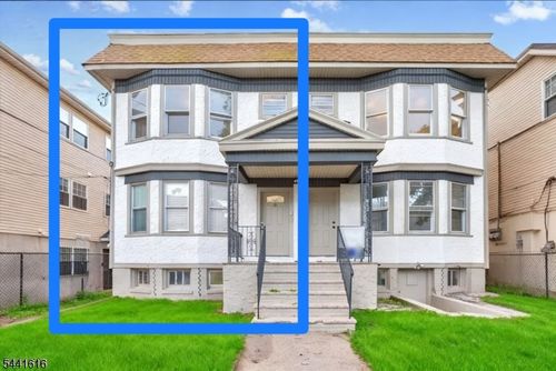20 Edwin Pl, Newark, NJ, 07112-1522 | Card Image