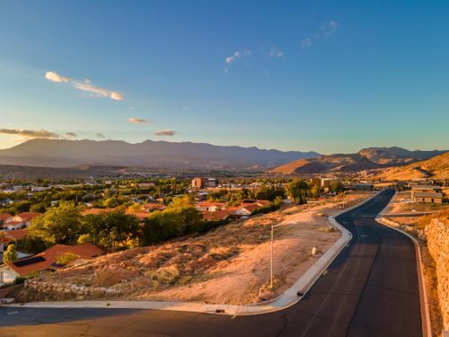 44-301 N 200 E, La Verkin, UT, 84745-1207 | Card Image