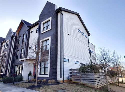 18 E 16th St, Chattanooga, TN, 37408-1241 | Card Image