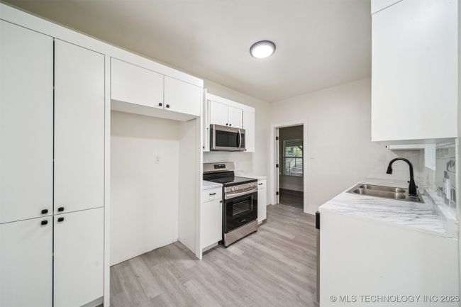610 Garfield Ave, House other with 3 bedrooms, 2 bathrooms and null parking in Sand Springs OK | Image 11