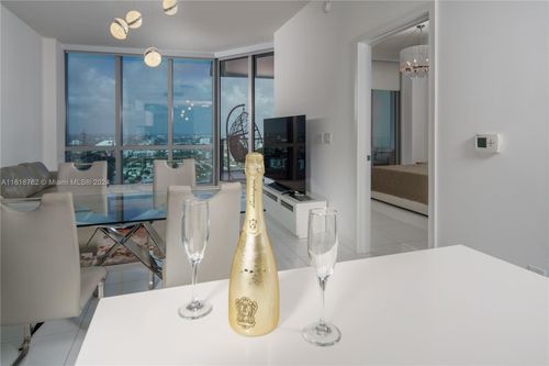 unit-4406-851 Ne 1st Ave, Miami, FL, 33132-1859 | Card Image