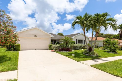 10821 Greentrail Dr S, Boynton Beach, FL, 33436-4923 | Card Image