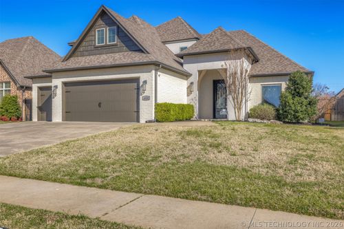 4008 Union St, Broken Arrow, OK, 74011-1790 | Card Image