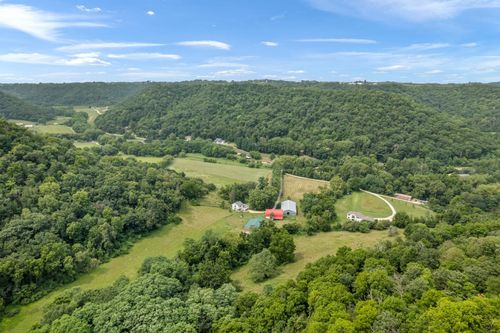 36415 Homer Valley Ln, Winona, MN, 55987-5747 | Card Image