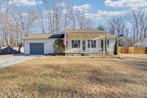 2707 Spruce Loop, Crossville, TN, 38555-3847 | Card Image