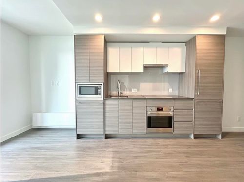 13xx-13655 Fraser Highway, Surrey, BC, V3T0P8 | Card Image