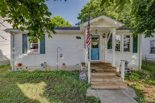 3151 Highway 221, Doe Run, MO, 63637-3218 | Card Image