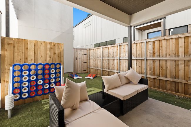 A - 5014 Mission Ave, Home with 4 bedrooms, 5 bathrooms and 4 parking in Dallas TX | Image 25