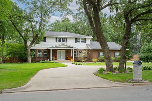 1708 Woodland Rd, Saint Cloud, MN, 56304-1327 | Card Image