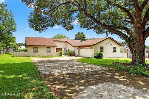 12384 Crestview Ct, Gulfport, MS, 39503-7681 | Card Image