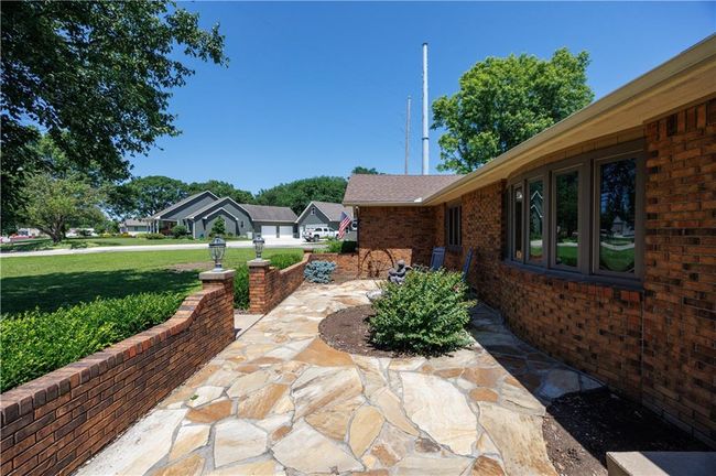1836 N 4 Th St, House other with 5 bedrooms, 2 bathrooms and null parking in Neodesha KS | Image 6