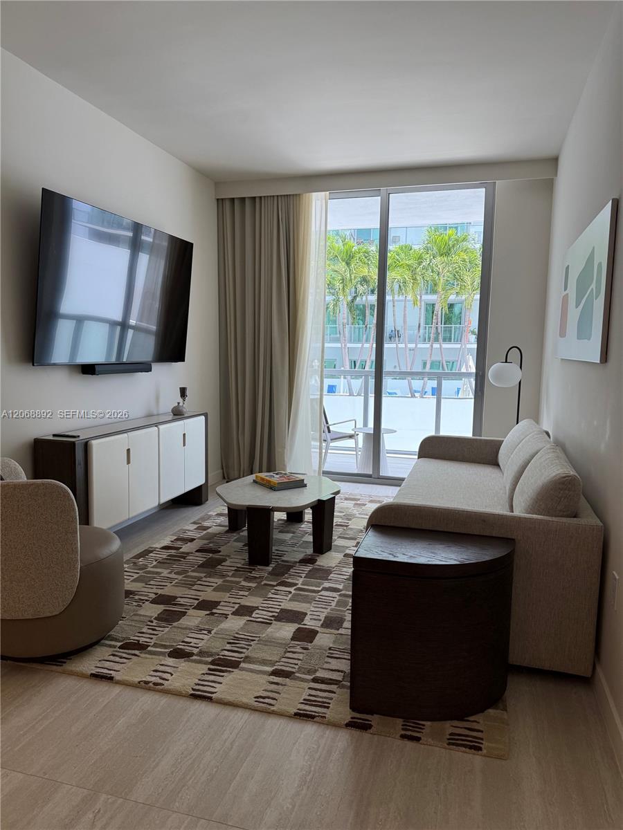 Residential Lease in Miami 3
