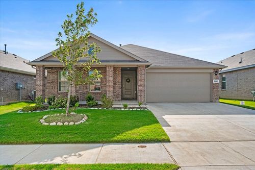 8425 Coffee Springs Dr, Fort Worth, TX, 76131-3159 | Card Image