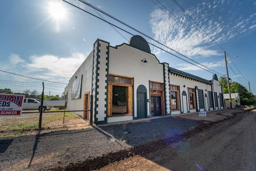 417 N Breckenridge Ave, Breckenridge, TX, 76424-2929 | Card Image