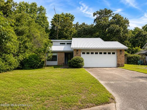 3119 Breezy Hill Lane, Ocean Springs, MS, 39564 | Card Image