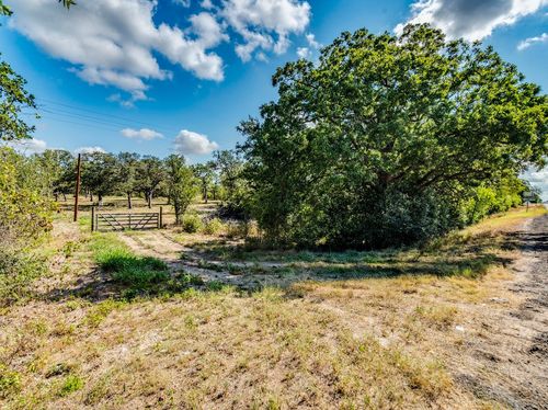n-21 Fm 1209, Cedar Creek, TX, 78612 | Card Image