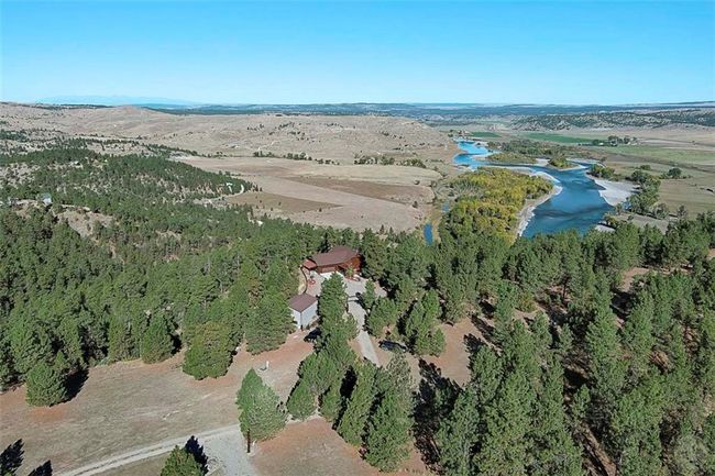 139 Bozeman Trl, House other with 3 bedrooms, 3 bathrooms and null parking in Columbus MT | Image 4