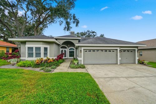700 Westfield Ct, DUNEDIN, FL, 34698-7440 | Card Image
