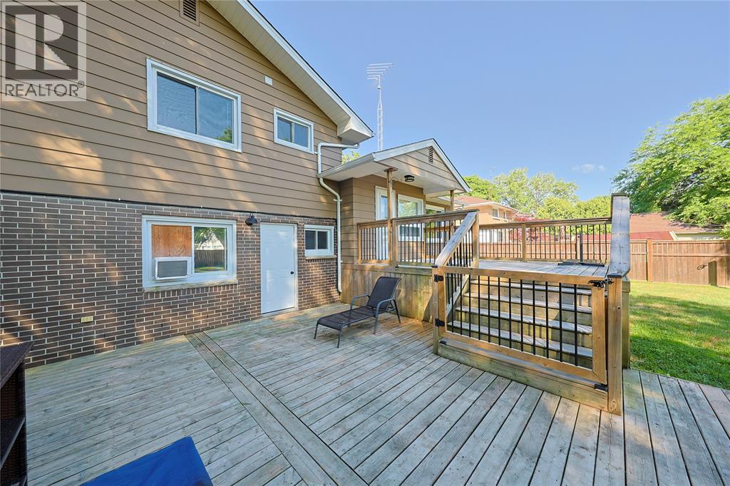 Residential in Petrolia 2