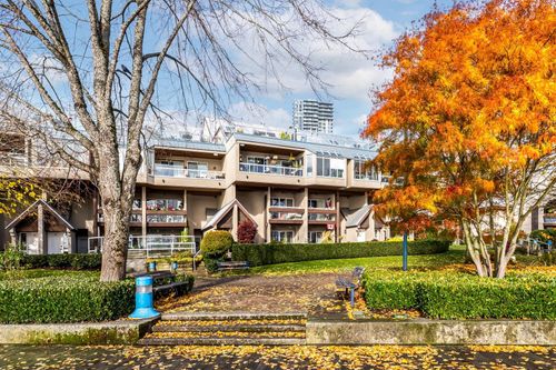 210-5 K De K Crt, New Westminster, BC, V3M6B6 | Card Image