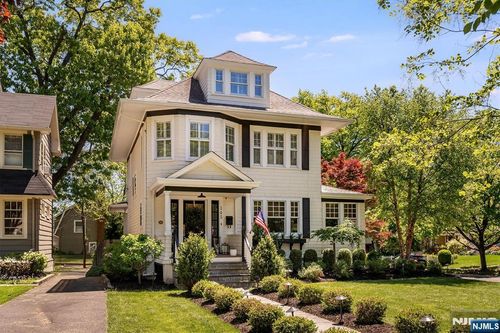 145 Hawthorne Ave, Glen Ridge, NJ, 07028-2126 | Card Image