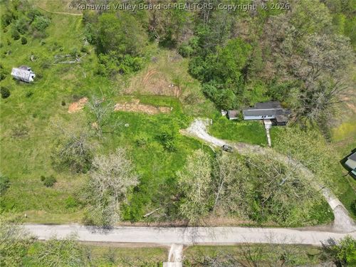 1006 Cow Creek Rd, Hurricane, WV, 25526-6293 | Card Image