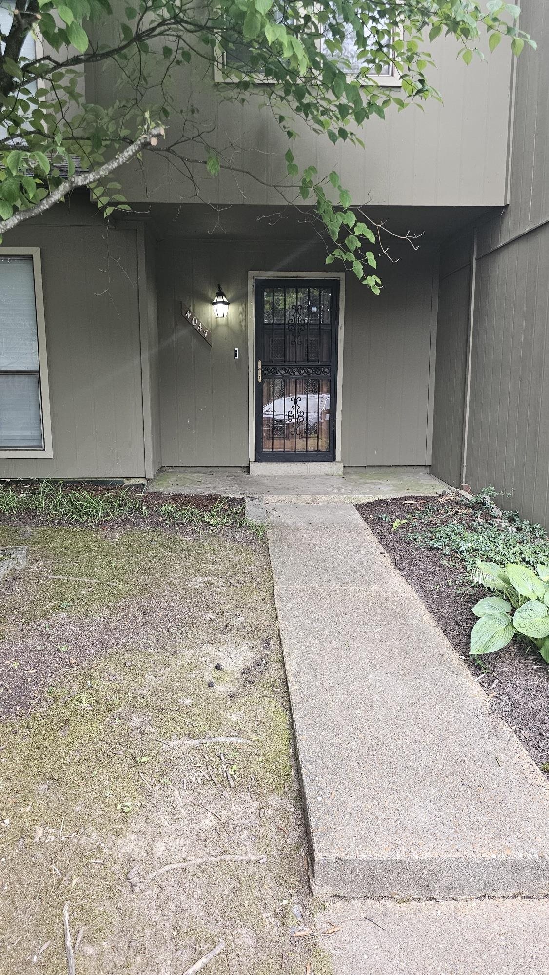 Graham Oaks Ct, Memphis, TN 38122