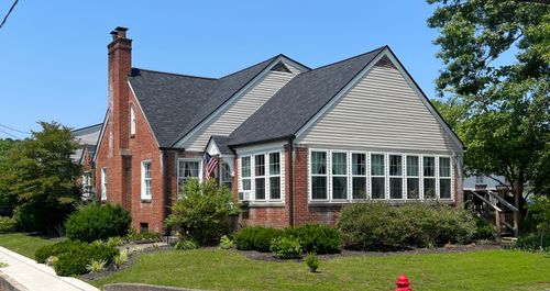 109 Sycamore Dr, Barbourville, KY, 40906-1127 | Card Image