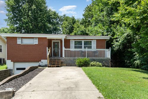 38 Sweetbriar Ave, Florence, KY, 41042-1615 | Card Image