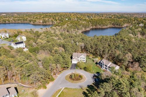 86 Pioneer Trl, Plymouth, MA, 02360-7007 | Card Image