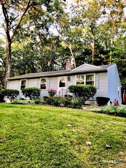 10 Highland Ave, Moodus, CT, 06469-1153 | Card Image