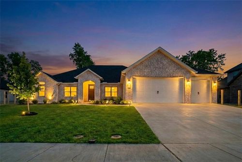 1311 Greyback Ln, Centerton, AR, 72719 | Card Image