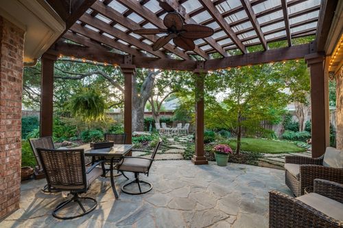321 Fairway Meadows Dr, Garland, TX, 75044-5065 | Card Image