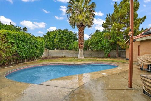 68954 Durango Rd, Cathedral City, CA, 92234-3841 | Card Image