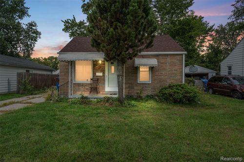 21947 Elroy Ave, Warren, MI, 48089-2895 | Card Image