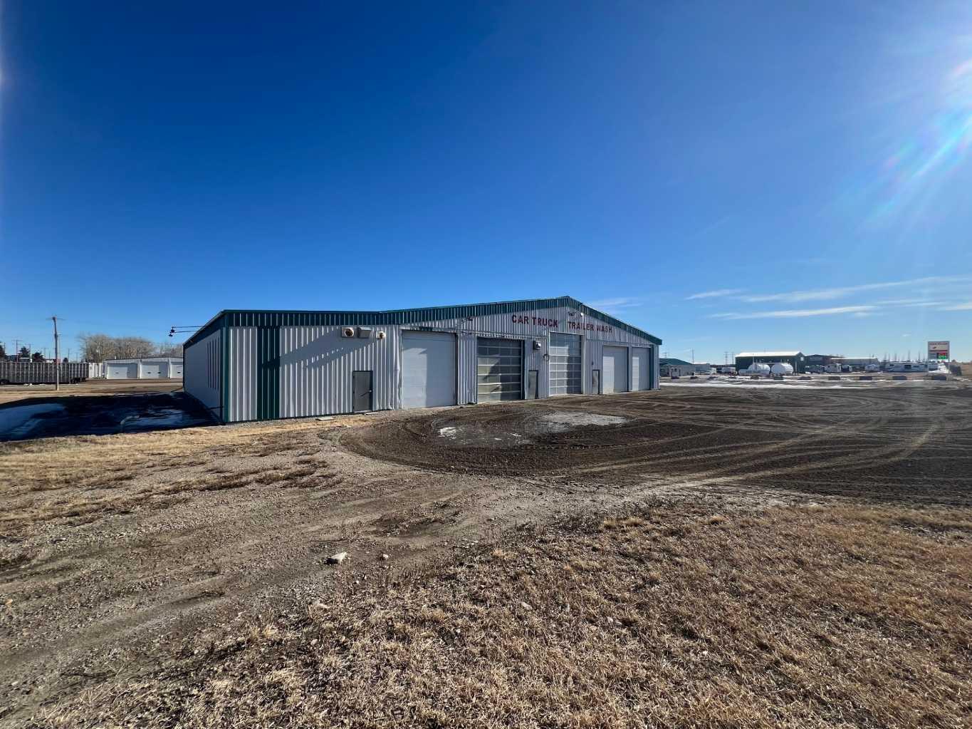 Commercial Sale in Acme 3