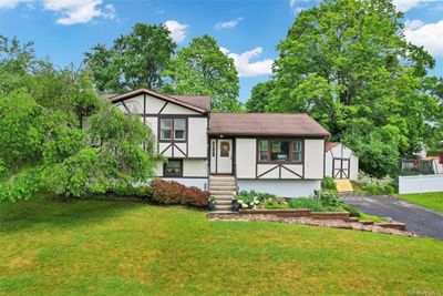 1 Belvoir Drive, House other with 3 bedrooms, 2 bathrooms and null parking in Blooming Grove NY | Image 1