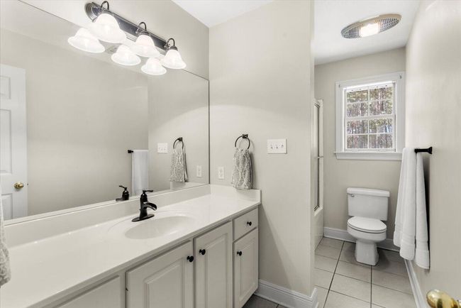 27-Bathroom | Image 27