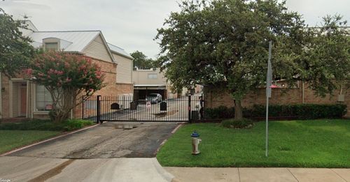 9852 Brockbank Dr, Dallas, TX, 75220-2960 | Card Image