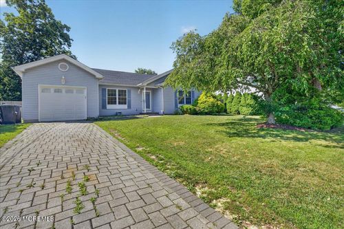 117 Inboard Ave, Manahawkin, NJ, 08050-1914 | Card Image